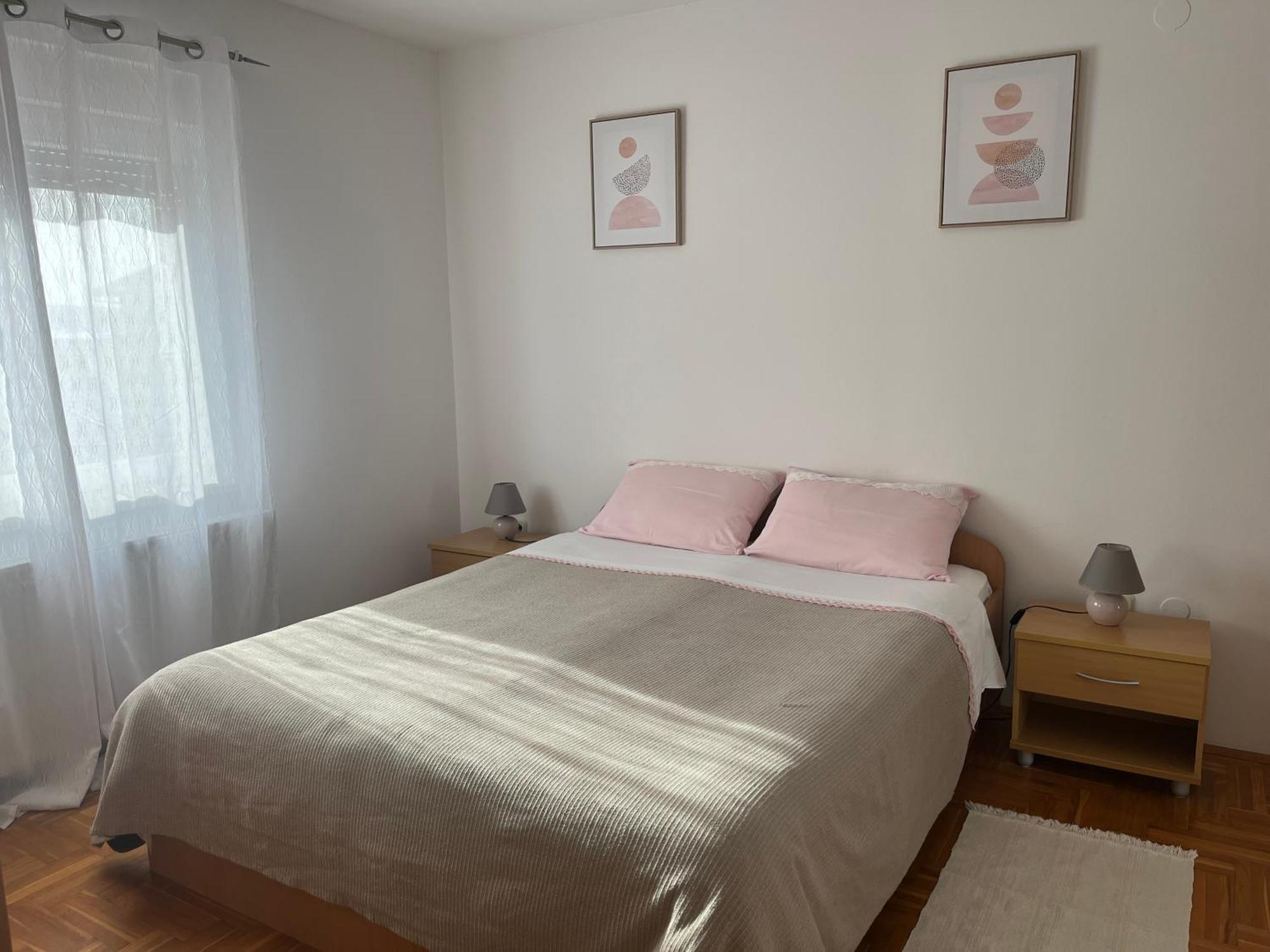 Burle Apartment With Free Private Parking Medulin Exterior foto