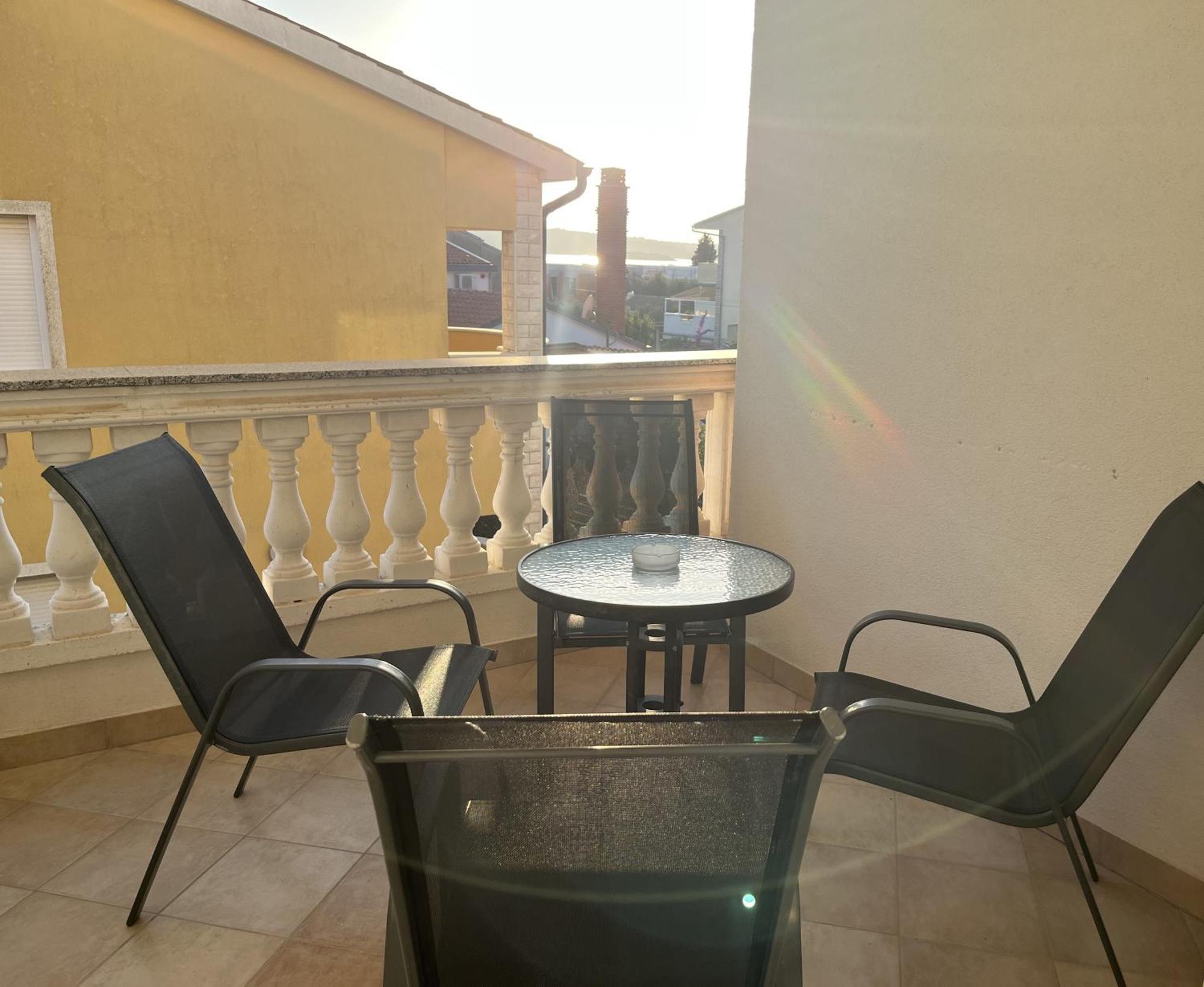 Burle Apartment With Free Private Parking Medulin Exterior foto
